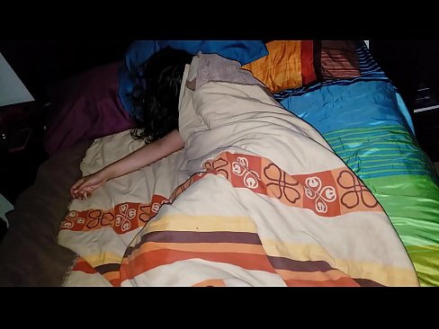 ❤️ Stepson berating a sua jovem madrasta enquanto ela dorme. ❤️ Porno fodido em porno pt.dreamlandpassionjourney.ru ❌❤